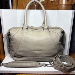NWOT Liebeskind Berlin Bailundo Leather Bobo Bag - Silver/White